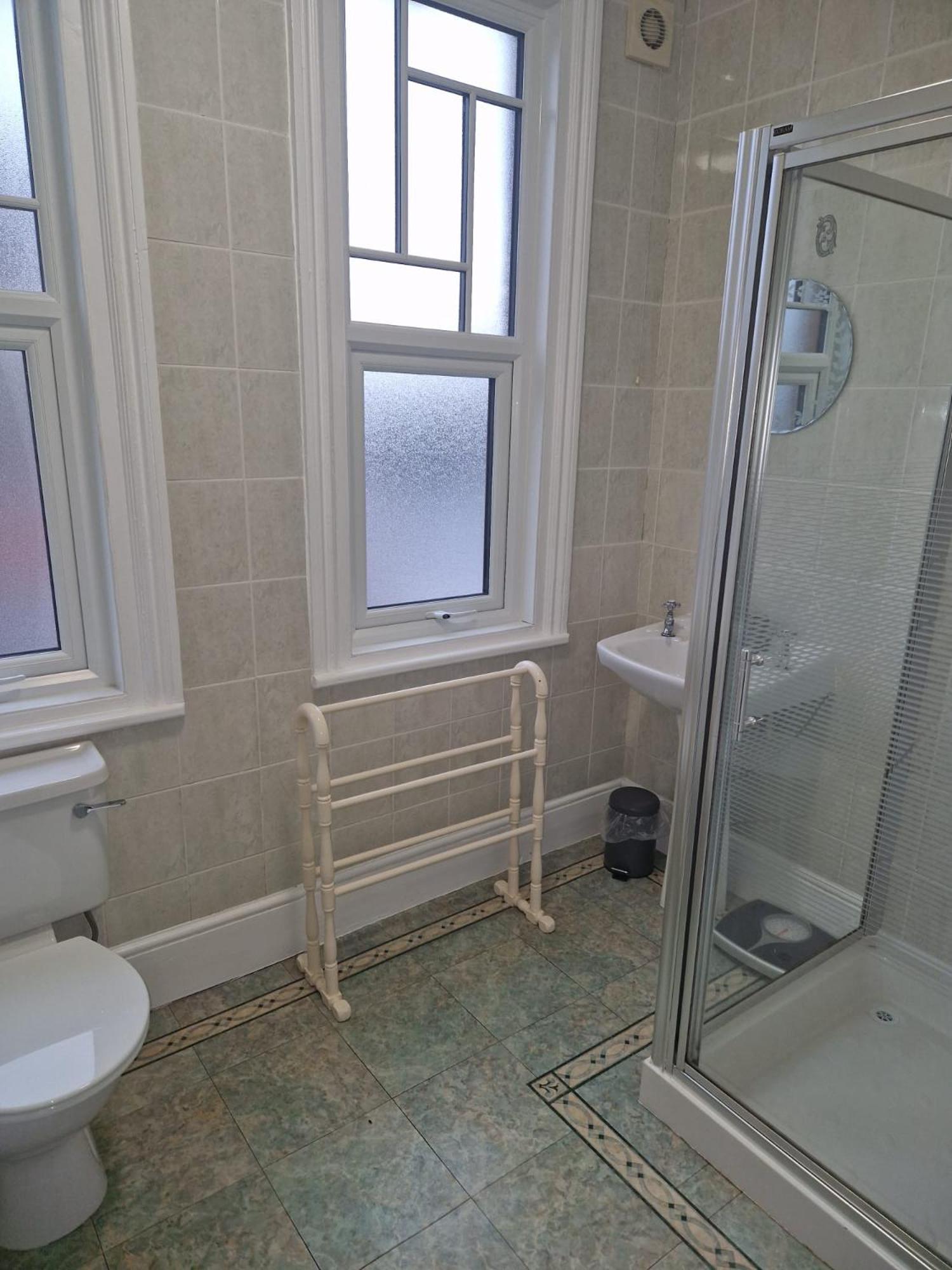 Hereford - Falcon House - Spacious 5 Bedroom House With Games Room - Sleeps 14 Guests - Great Property For Family & Friends Gathering Together - Hosted By Rentmyhouse Екстериор снимка
